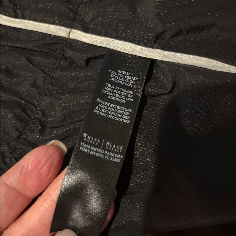 White House‎ Black Market Women's Sporty Tech Jacket Size 4 drawstring waist